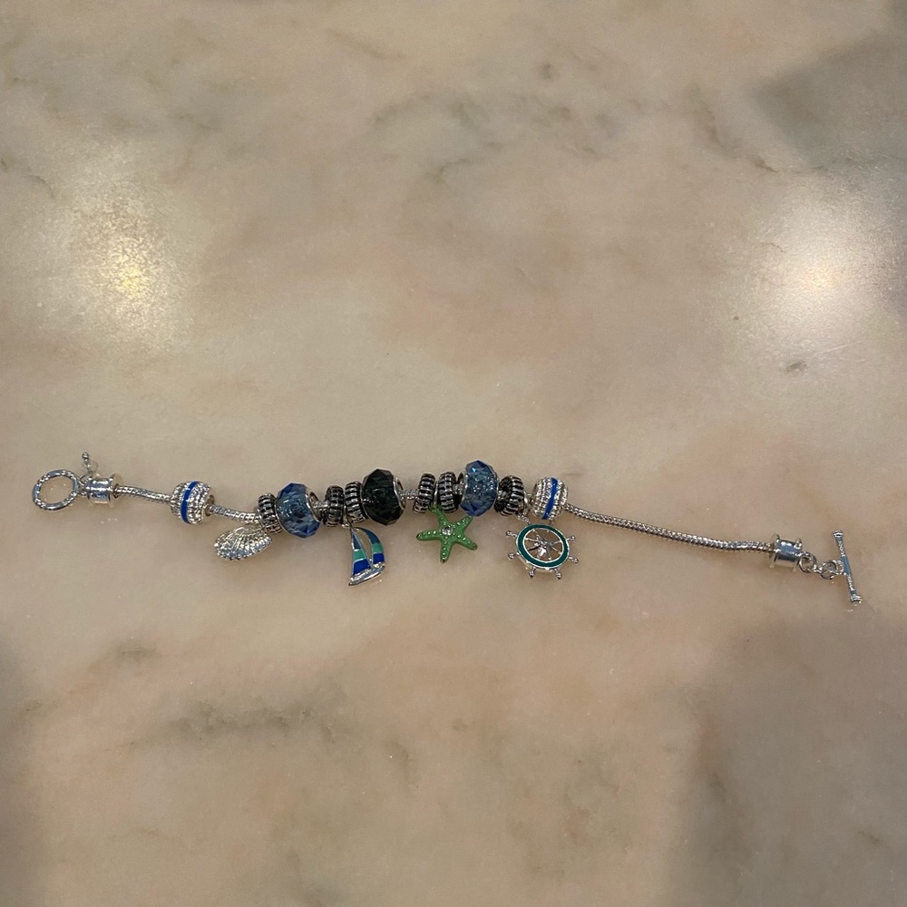 LOOK ALIKE pandora bracelet
